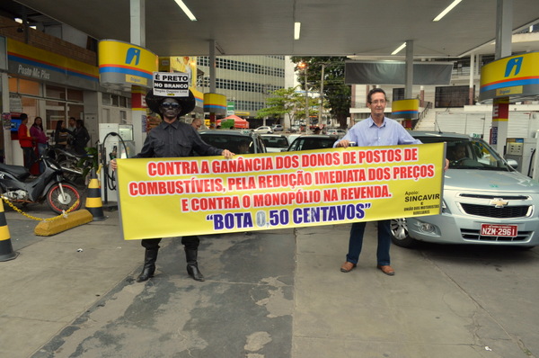 Taxistas Protestam Por Redução No Preço Da Gasolina Em Conquista Blog Do Anderson 