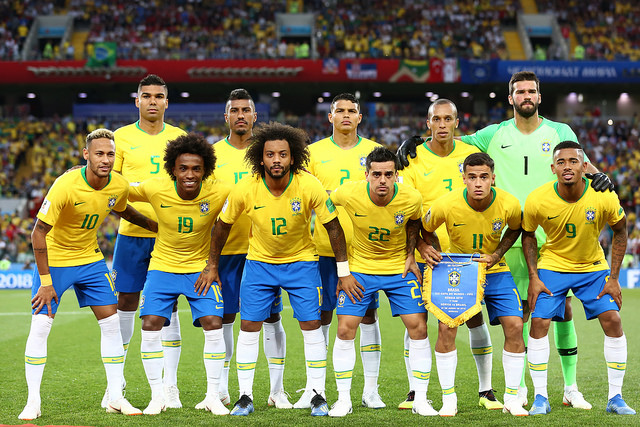 Brasil x Sérvia: fotos da torcida e do jogo pela Copa do Mundo